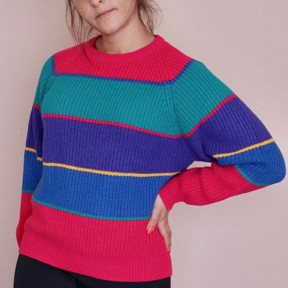 CLASSIC FASHIONS Color Block Stripe Sweater - Picture 1 of 9